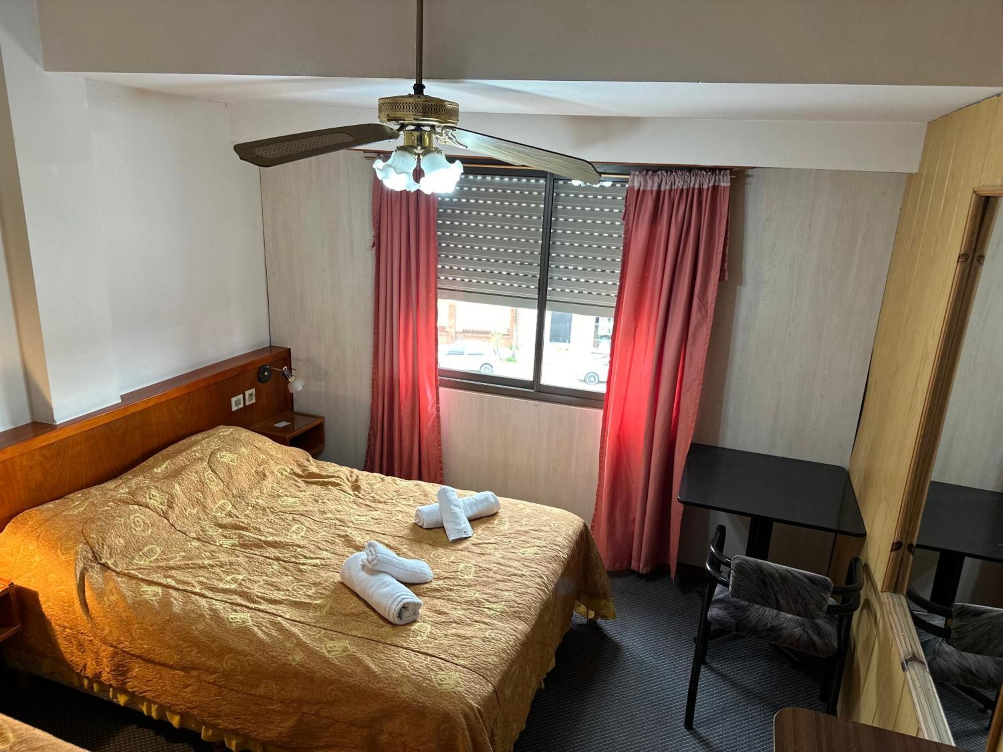 Sun-Shine Hotel Сан-Клементе-дель-Тую Экстерьер фото
