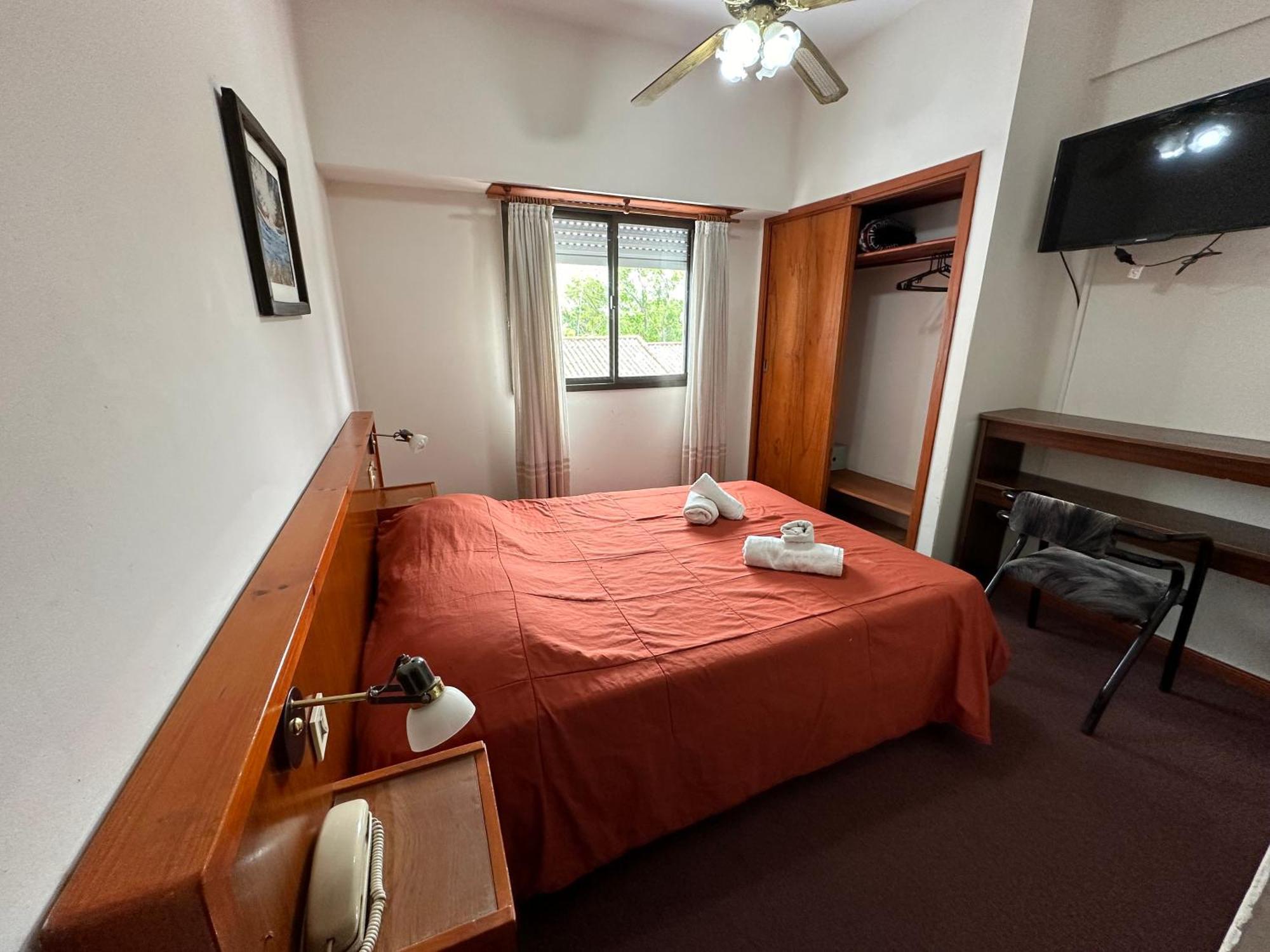 Sun-Shine Hotel Сан-Клементе-дель-Тую Экстерьер фото