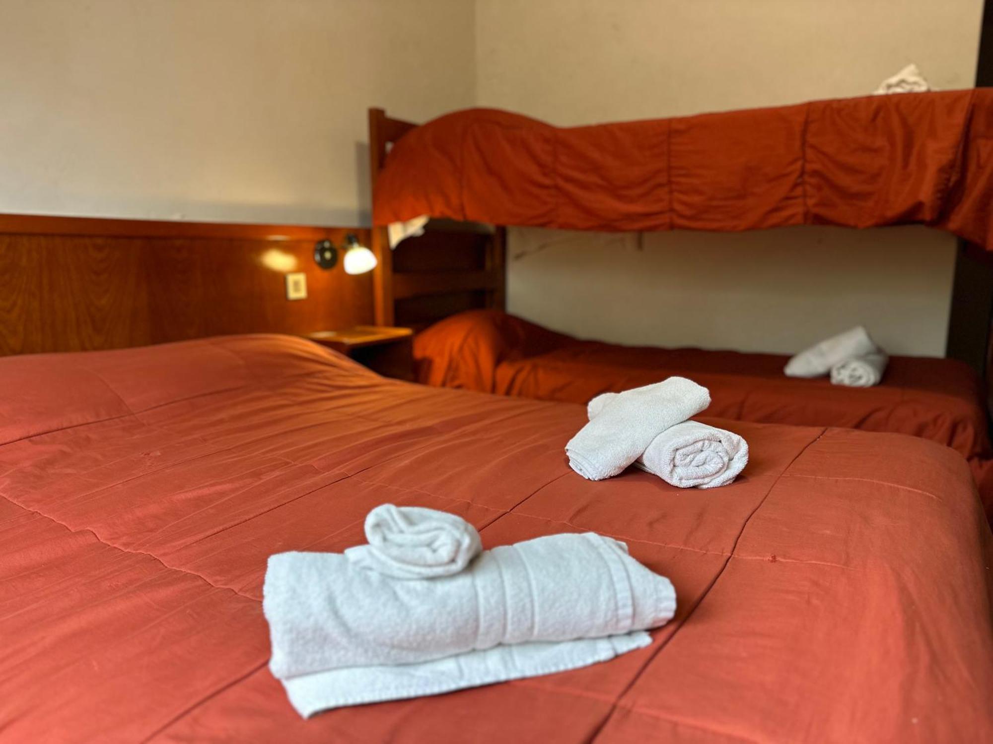 Sun-Shine Hotel Сан-Клементе-дель-Тую Экстерьер фото
