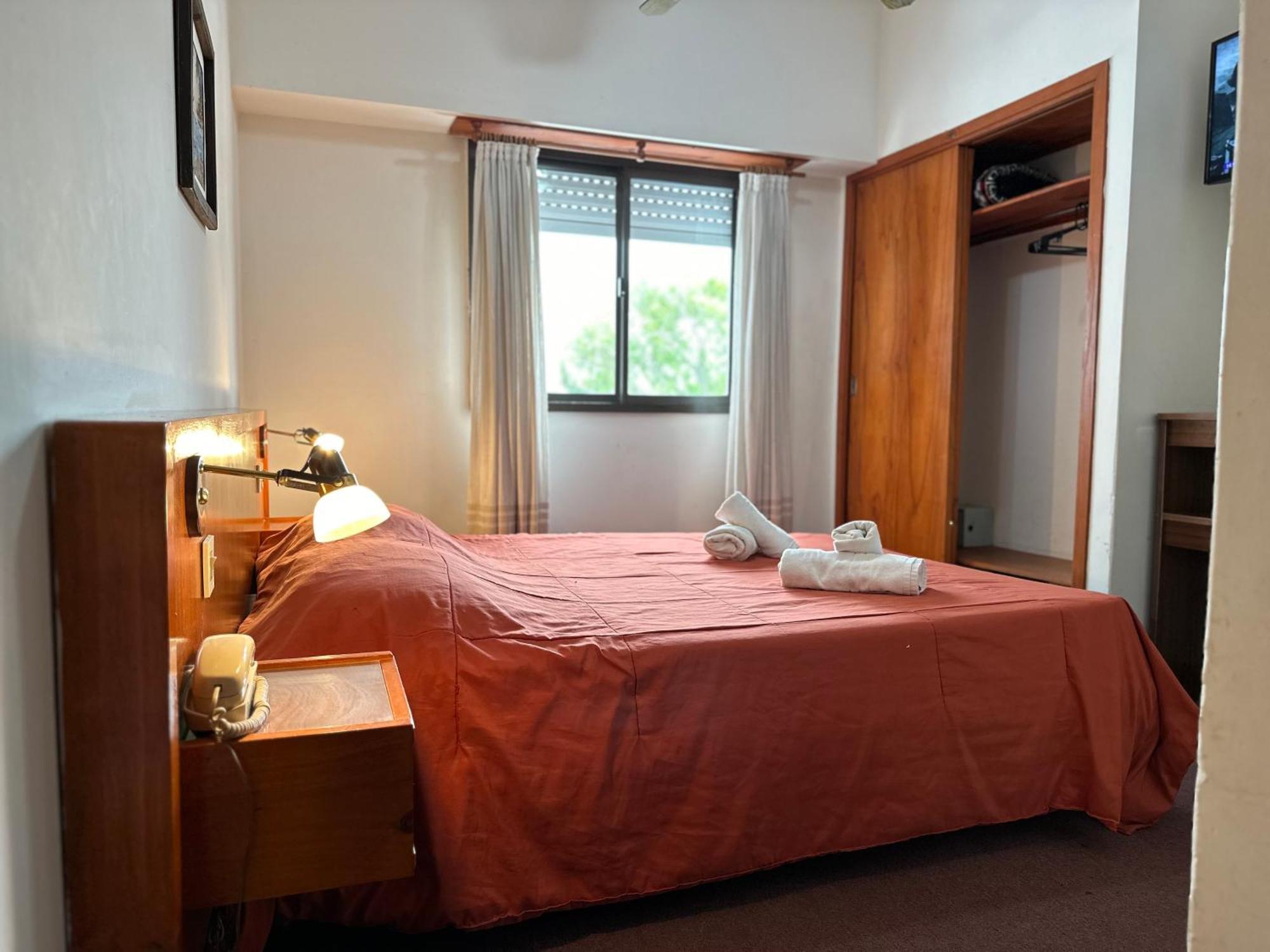 Sun-Shine Hotel Сан-Клементе-дель-Тую Экстерьер фото
