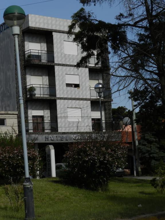 Sun-Shine Hotel Сан-Клементе-дель-Тую Экстерьер фото